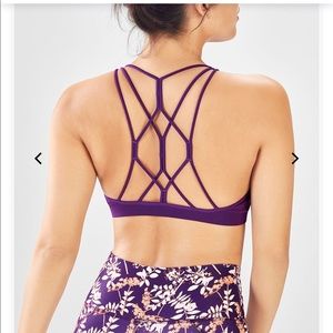 Fabletics Intimates & Sleepwear - New Fabletics Connar Strappy sports bra large Fabletics Intimates & Sleepwear - New Fabletics Connar Strappy sports bra large